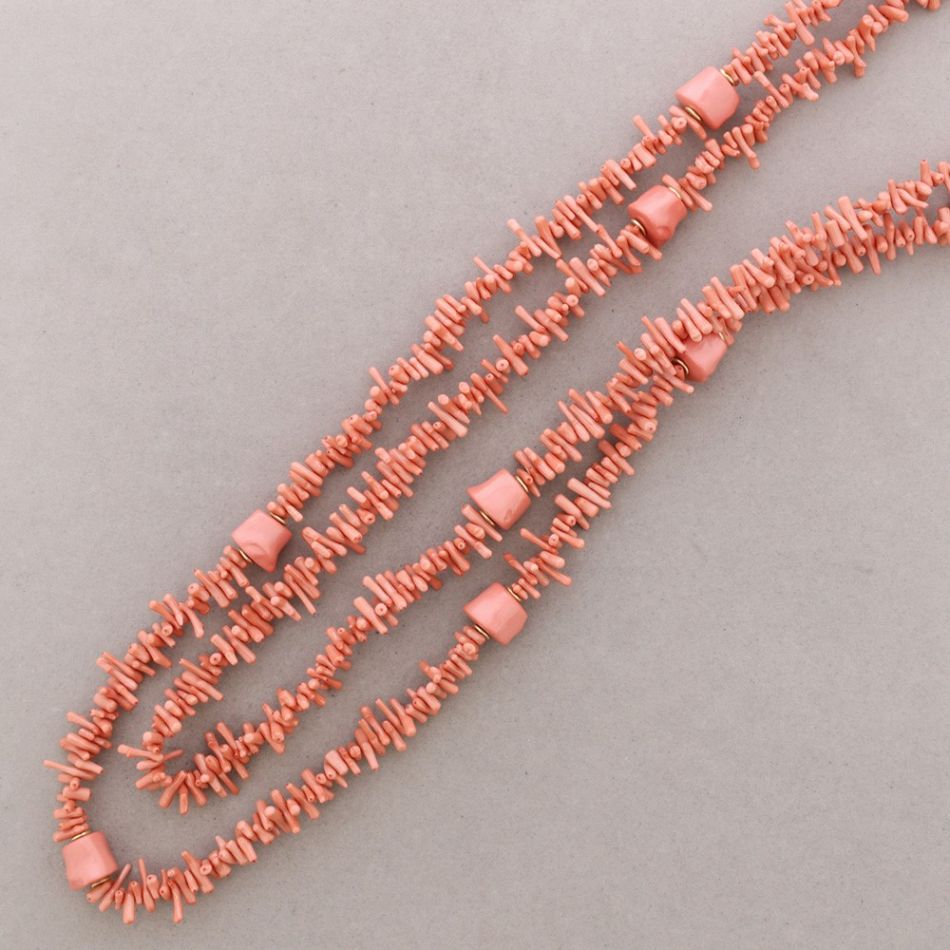 COLLAR LARGO DOBLE CUENTAS CORALES RESINA