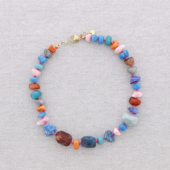 STEEL NECKLACE WITH STONE BEADS
