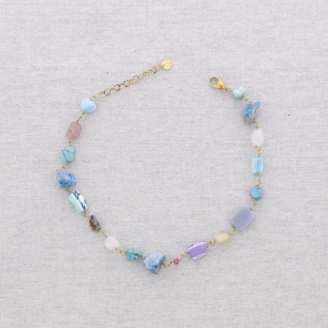 STEEL NECKLACE WITH STONE BEADS