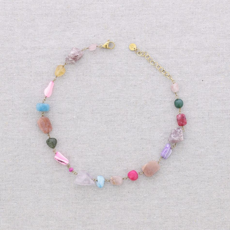 STEEL NECKLACE WITH STONE BEADS