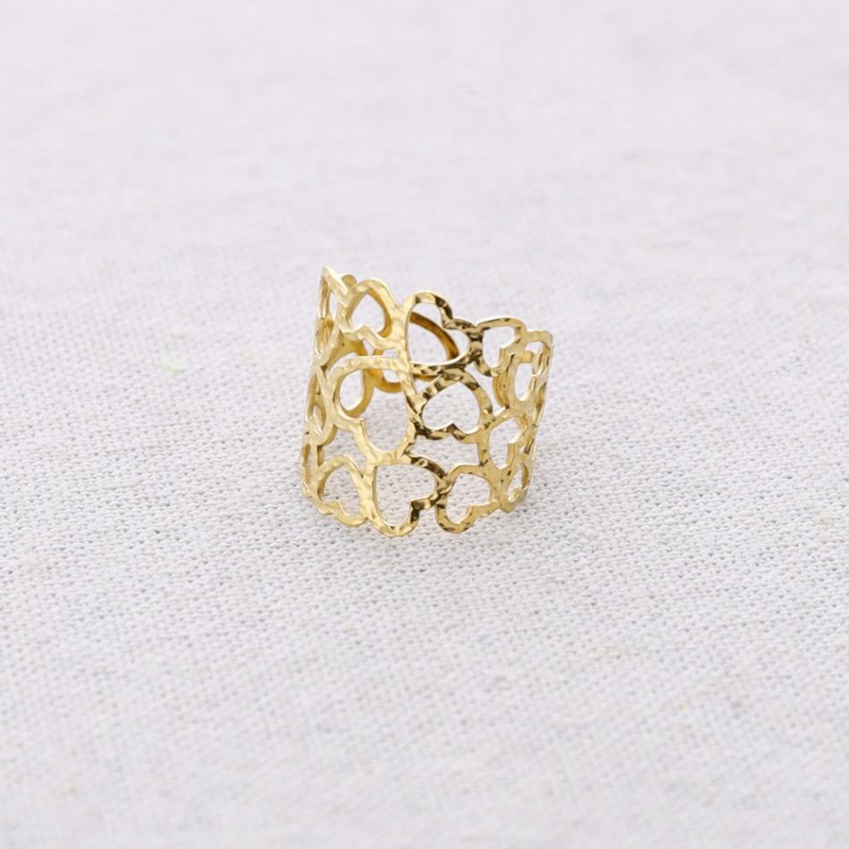 FILIGREE HEART STEEL RING