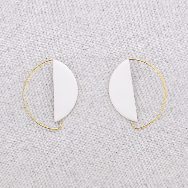 PENDIENTES ACERO FORMA GEOMÉTRICA ESMALTE 2