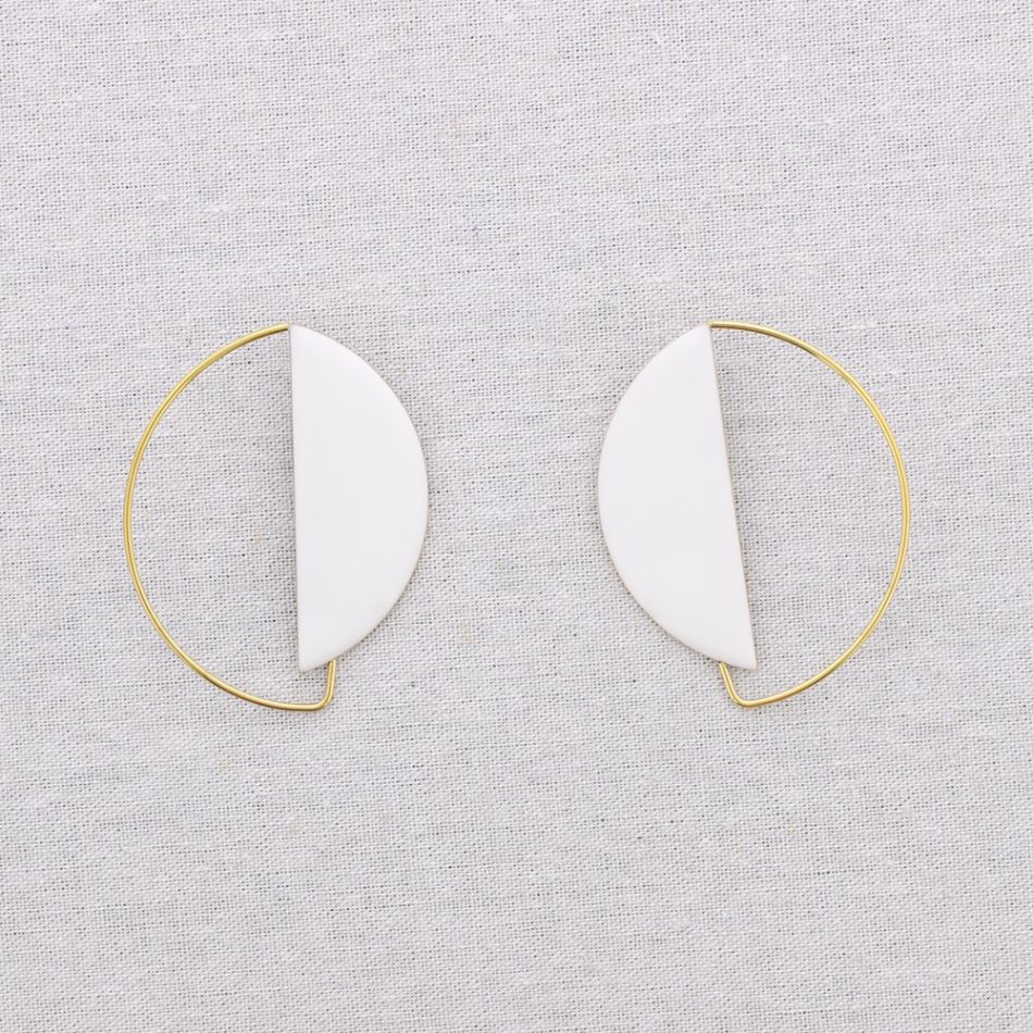 PENDIENTES ACERO FORMA GEOMÉTRICA ESMALTE