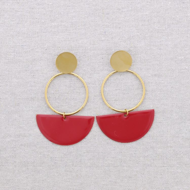 STEEL EARRINGS WITH SEMICIRCLE ENAMEL RING PENDANT
