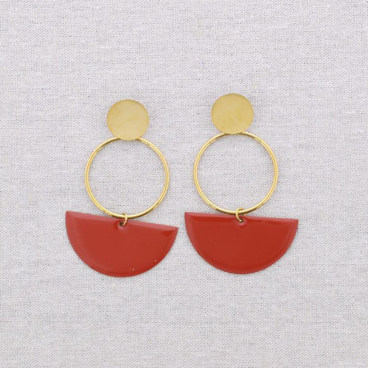 STEEL EARRINGS WITH SEMICIRCLE ENAMEL RING PENDANT 2