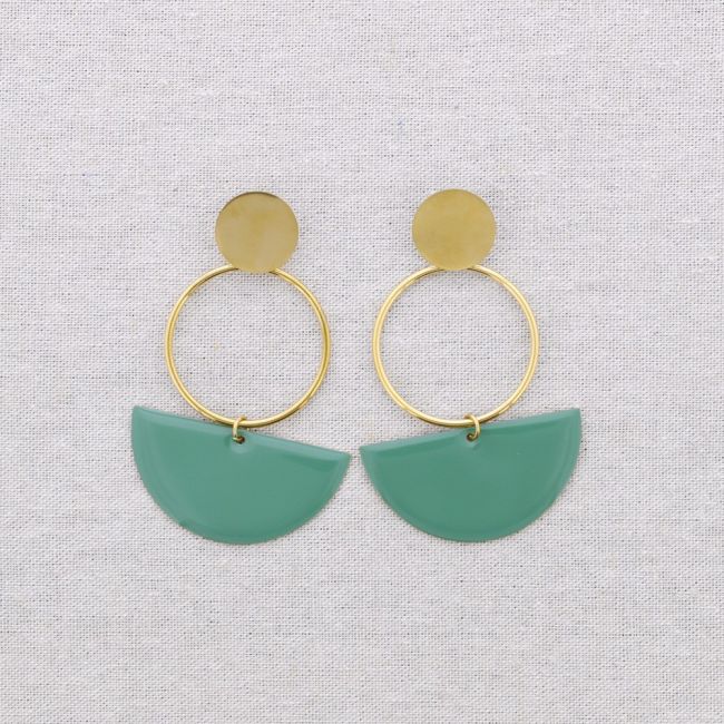 STEEL EARRINGS WITH SEMICIRCLE ENAMEL RING PENDANT