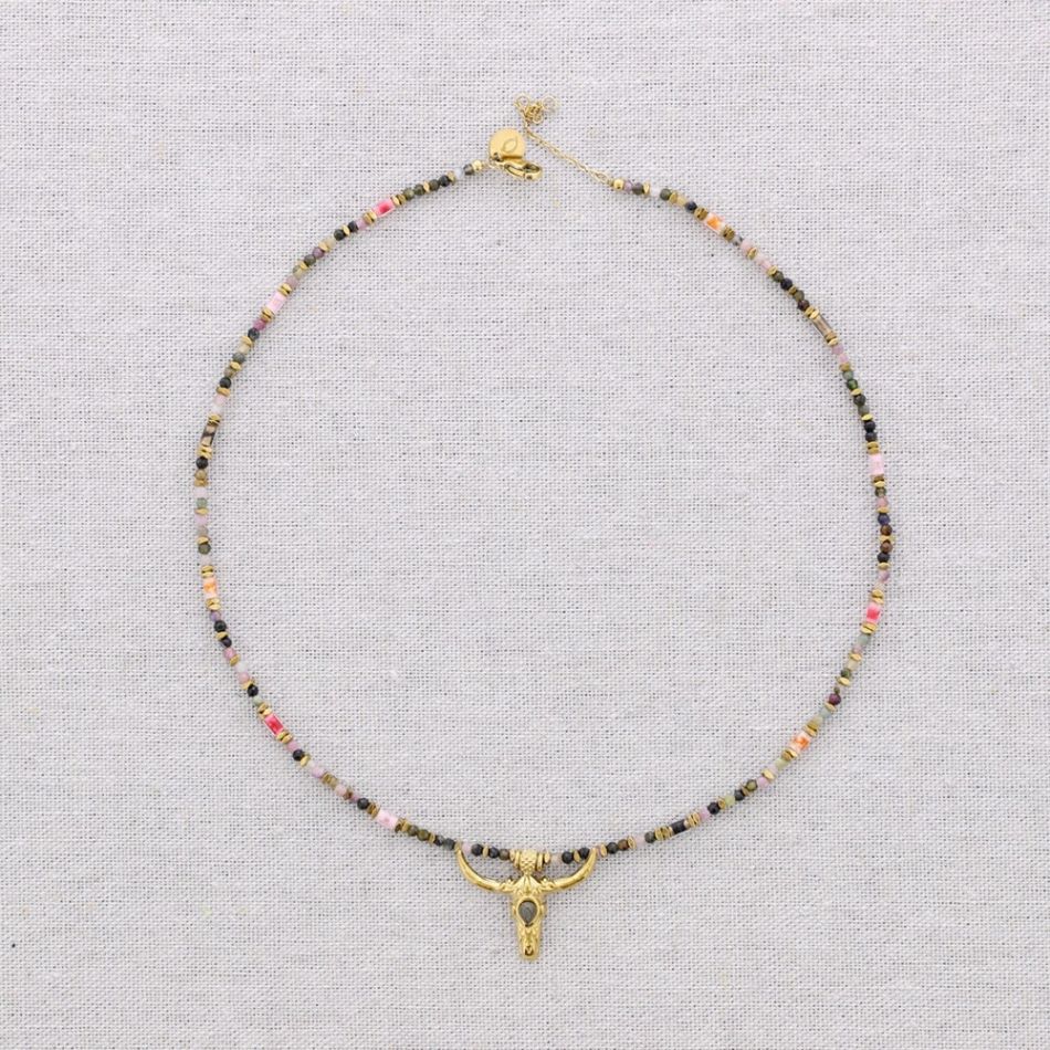 STEEL BEADS AND STONES BULL PENDANT CHOKER