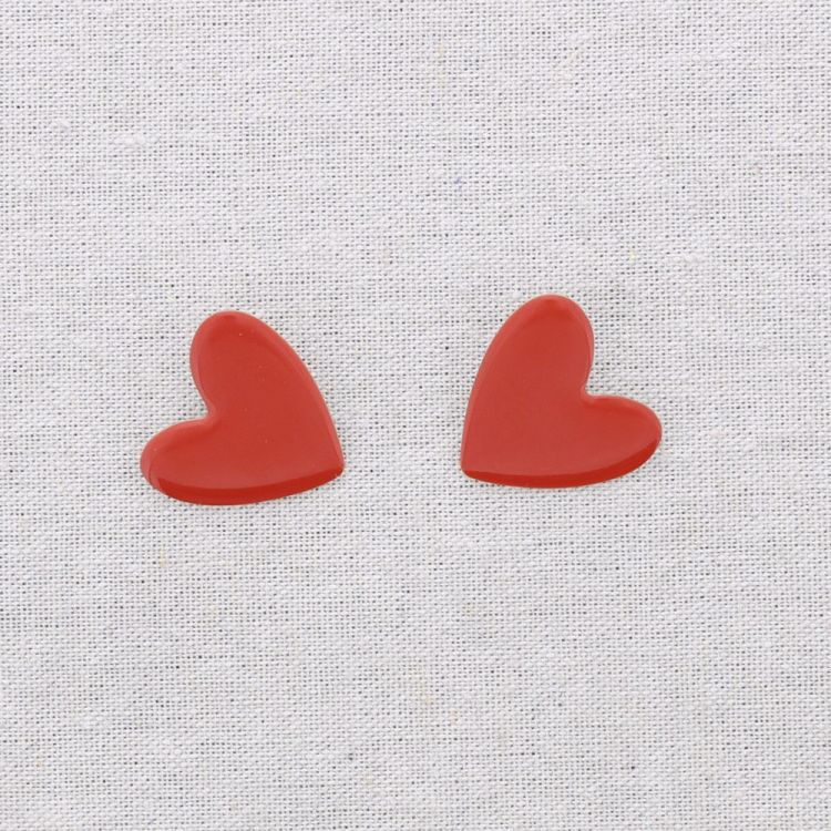 PENDIENTES PRESIÓN ACERO CORAZÓN ESMALTE
