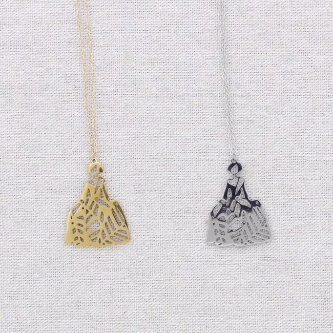 STEEL NECKLACE WITH FILIGREE MENINA PENDANT
