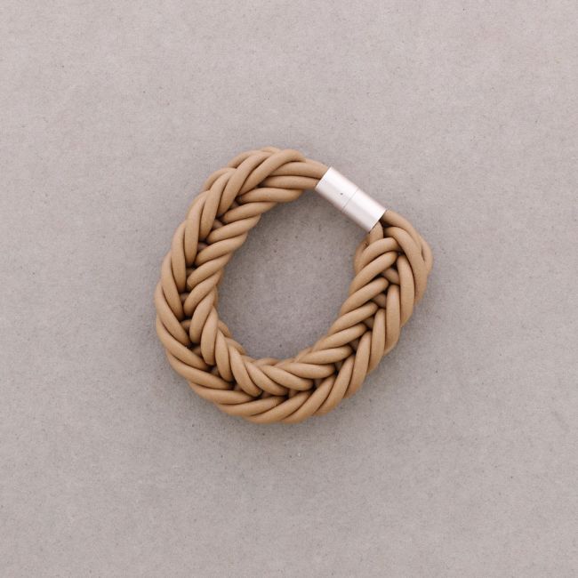 RUBBER BRAIDED MAGNETIC BRACELET