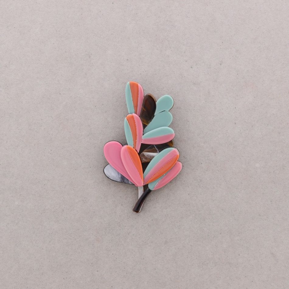 BROCHE RAMA RESINA