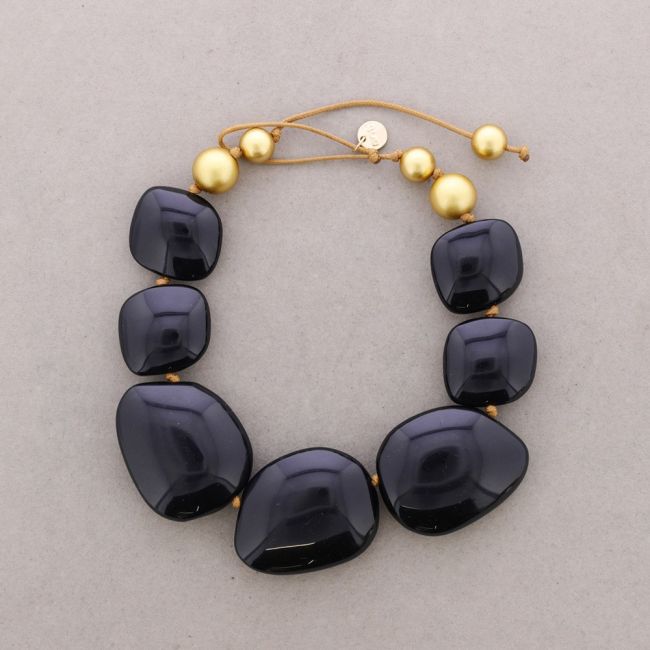 IRREGULAR RESIN BEAD CHOKER