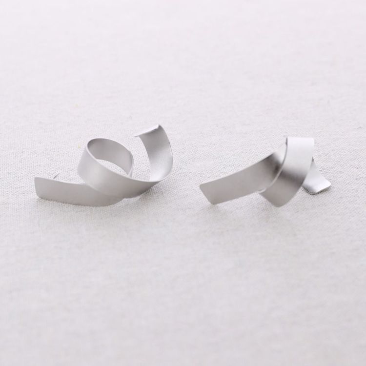 PENDIENTES ACERO ESPIRAL 2