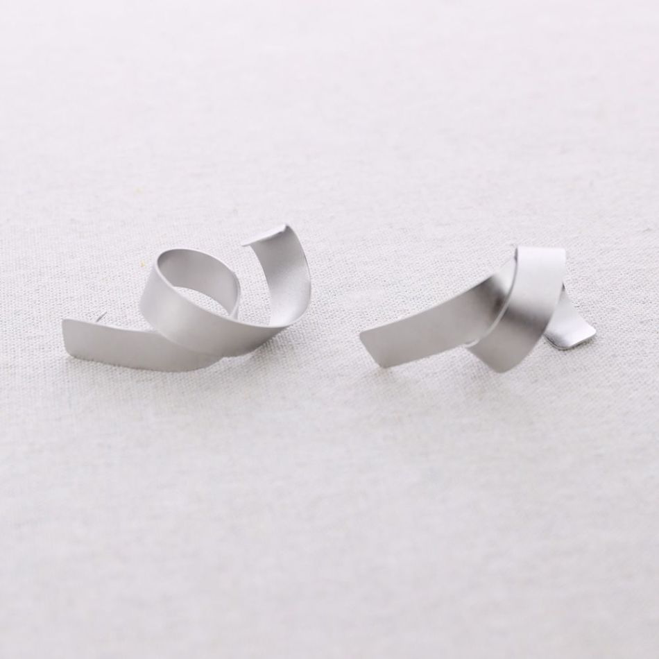 PENDIENTES ACERO ESPIRAL