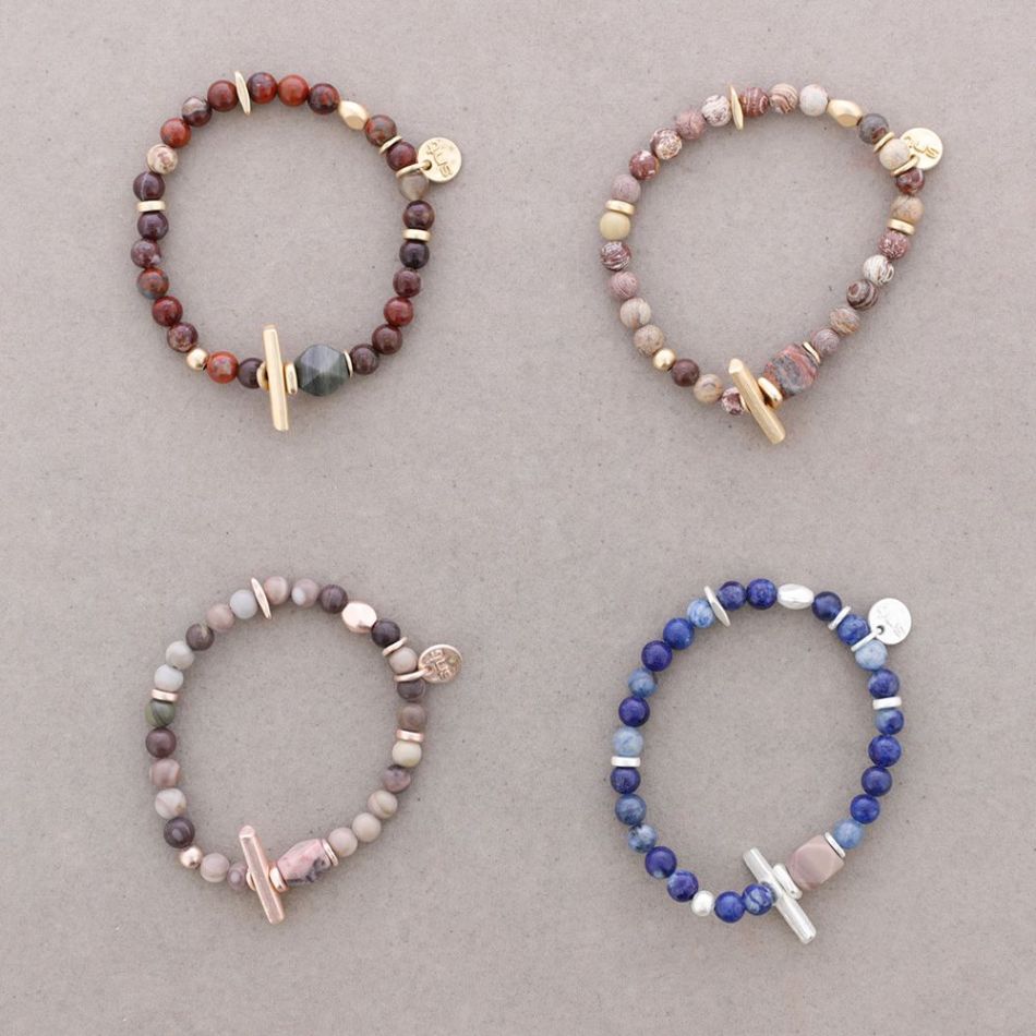 ELASTIC BRACELET WITH METAL BEADS AND STONES