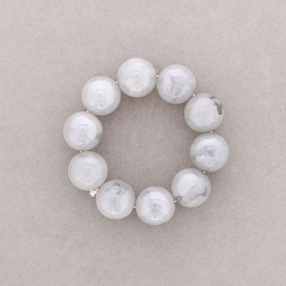 ELASTIC BRACELET WITH RESIN BEADS