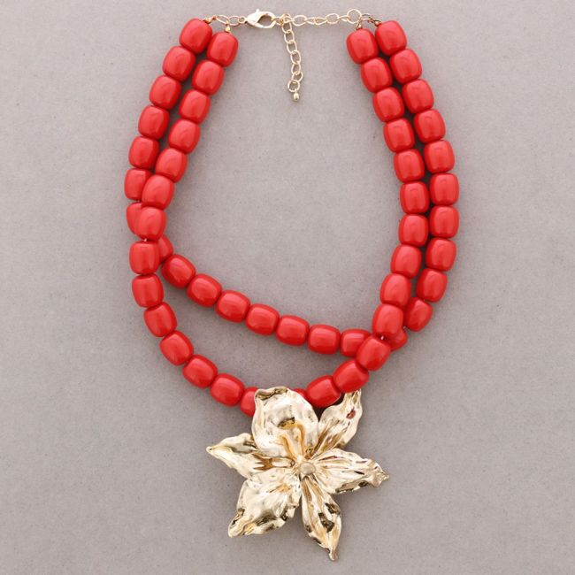 DOUBLE CHOKER WITH RESIN BEADS AND METAL FLOWER PENDANT