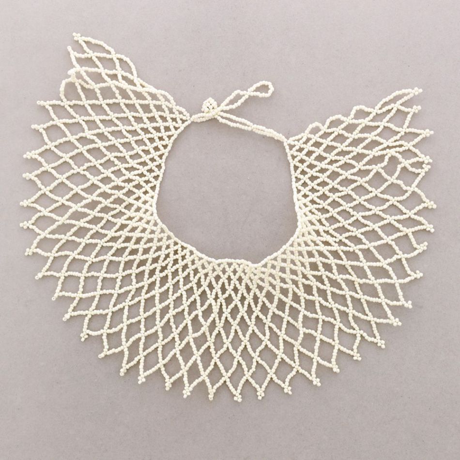 BEAD BIB CHOKER