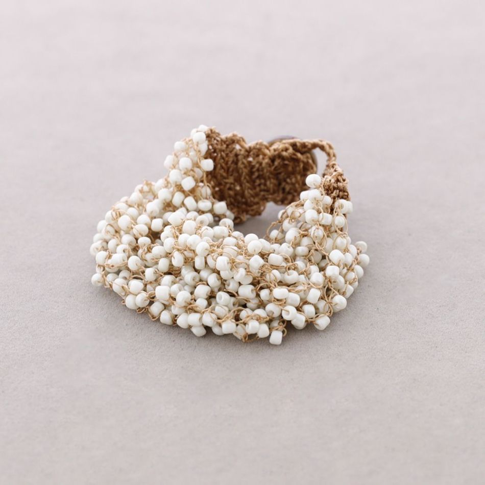 MULTI-STRAP BEAD BRACELET