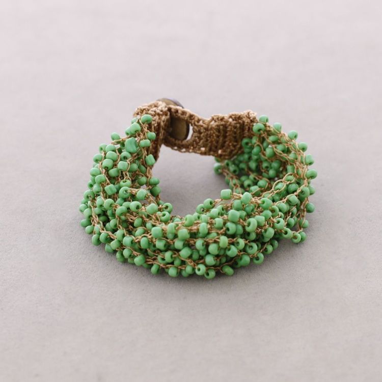 MULTI-STRAP BEAD BRACELET