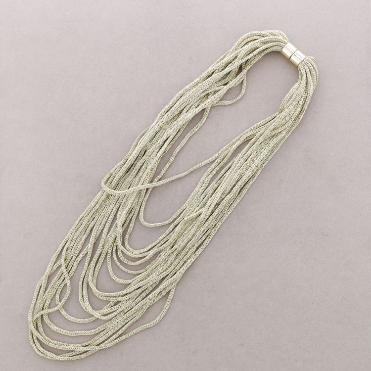 COLLAR LARGO IMÁN MULTI MALLA
