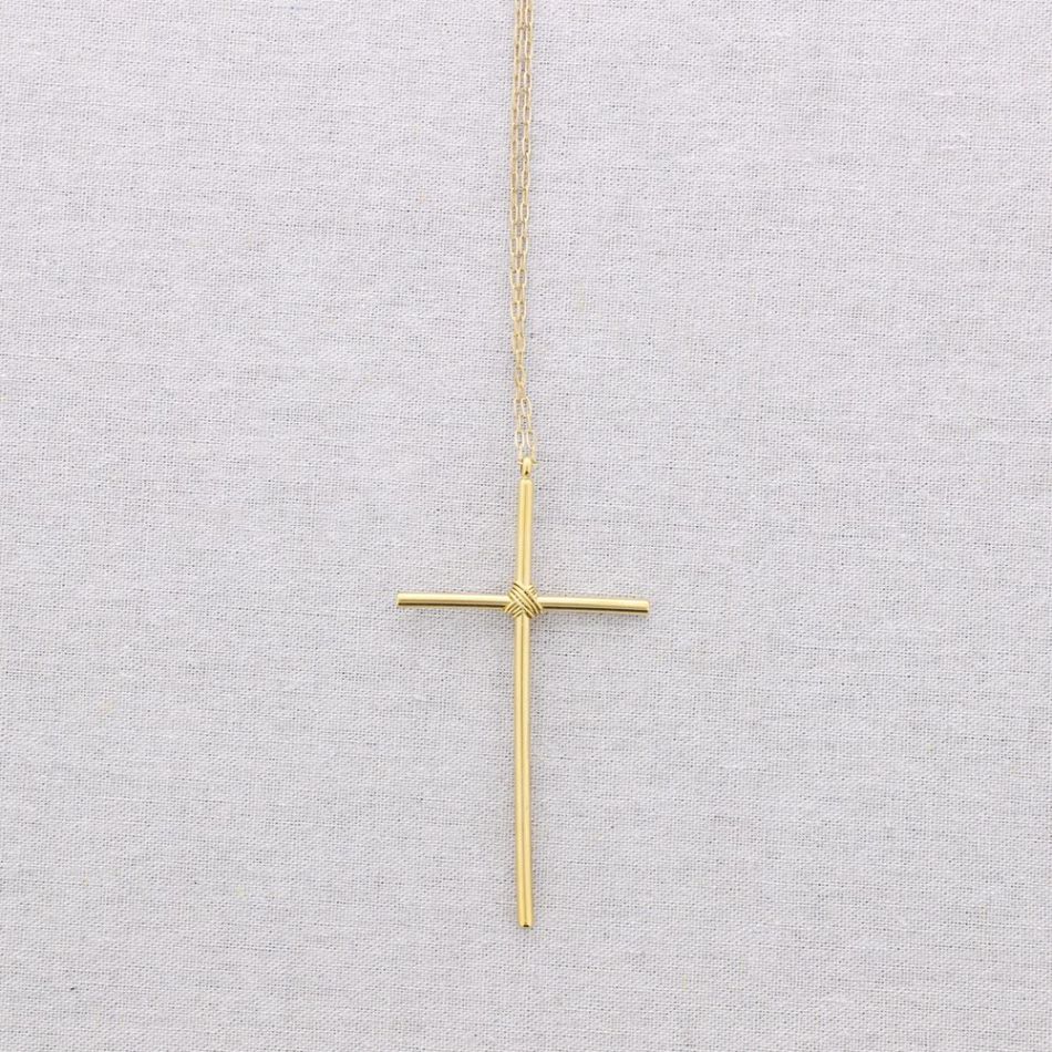 COLLAR LARGO ACERO COLGANTE CRUZ
