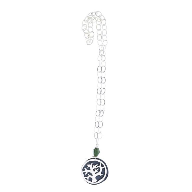 LONG PENDANT CHAIN NECKLACE WITH FRETWORK MEDAL