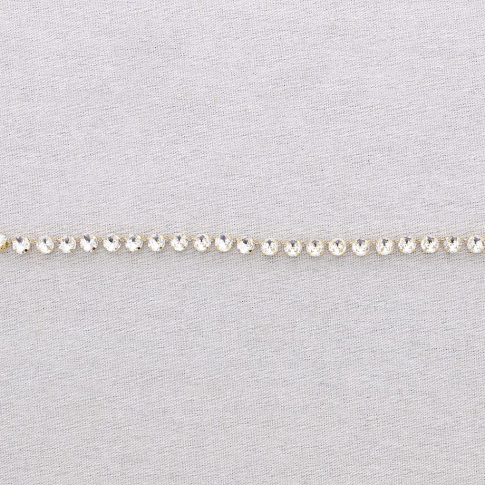 STEEL NECKLACE WITH CRYSTAL BEADS