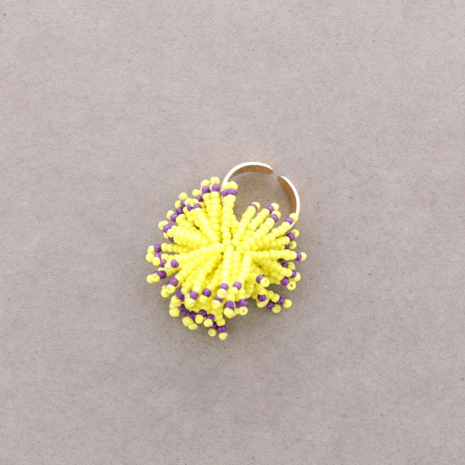 ANILLO POMPOM ABALORIOS