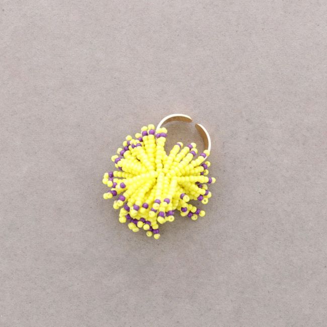 ANILLO POMPOM ABALORIOS