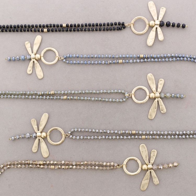 LONG NECKLACE WITH FACETED CRYSTALS AND A METAL DRAGONFLY PENDANT 2