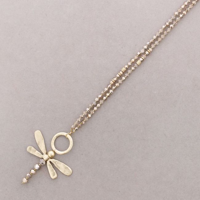 LONG NECKLACE WITH FACETED CRYSTALS AND A METAL DRAGONFLY PENDANT