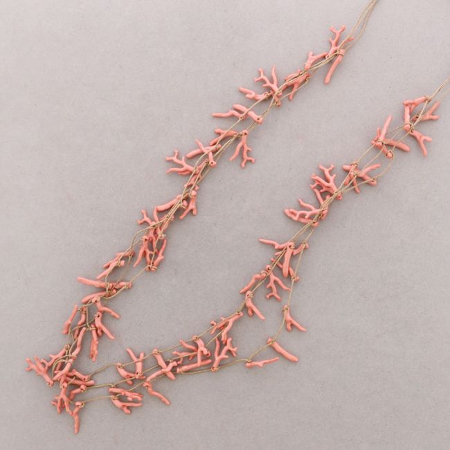 COLLAR LARGO TRIPLE CUENTAS FLOR CORAL RESINA