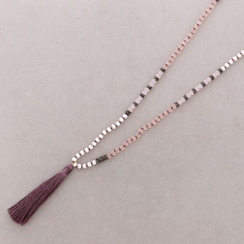 LONG NECKLACE WITH FACETED BEADS AND FRINGE PENDANT