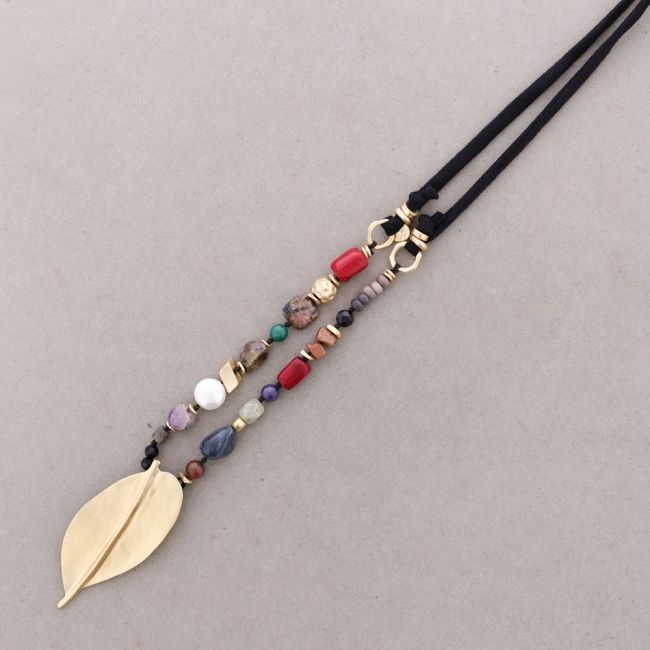 LONG CORD PENDANT NECKLACE FILIGREE LEAF WITH IRREGULAR METAL STONES