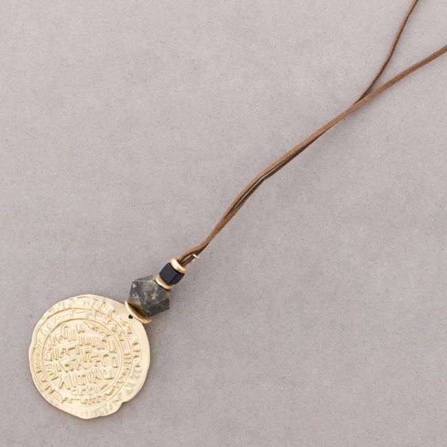 METAL STONE MEDALLION PENDANT LONG NECKLACE