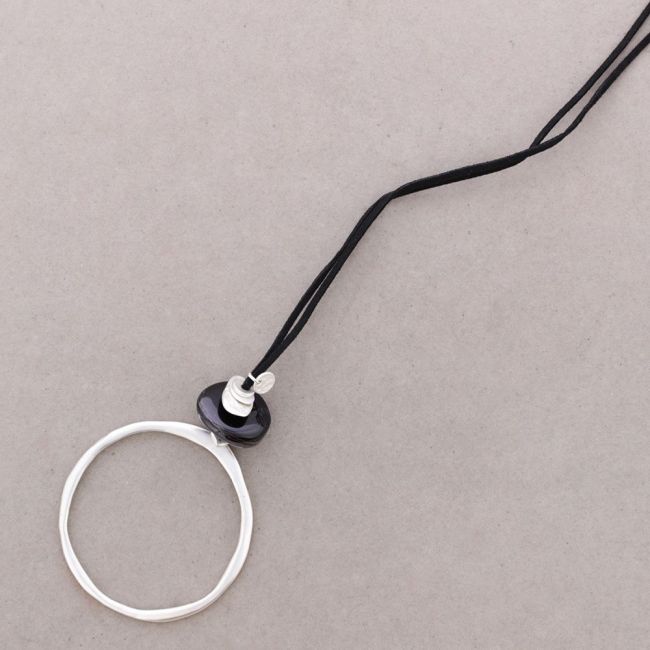 COLLAR LARGO COLGANTE ANILLA METAL PIEDRAS
