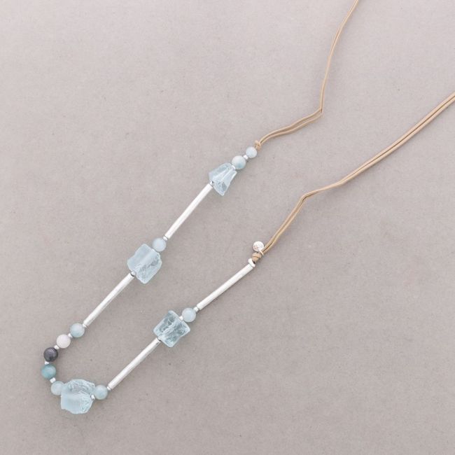 COLLAR LARGO CUENTAS PIEDRAS