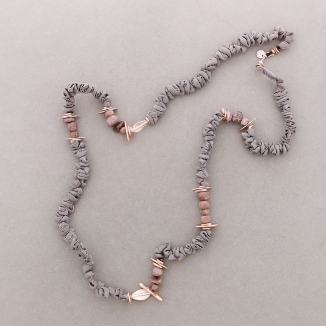 ROUGH LONG NECKLACE STONES METAL BEADS