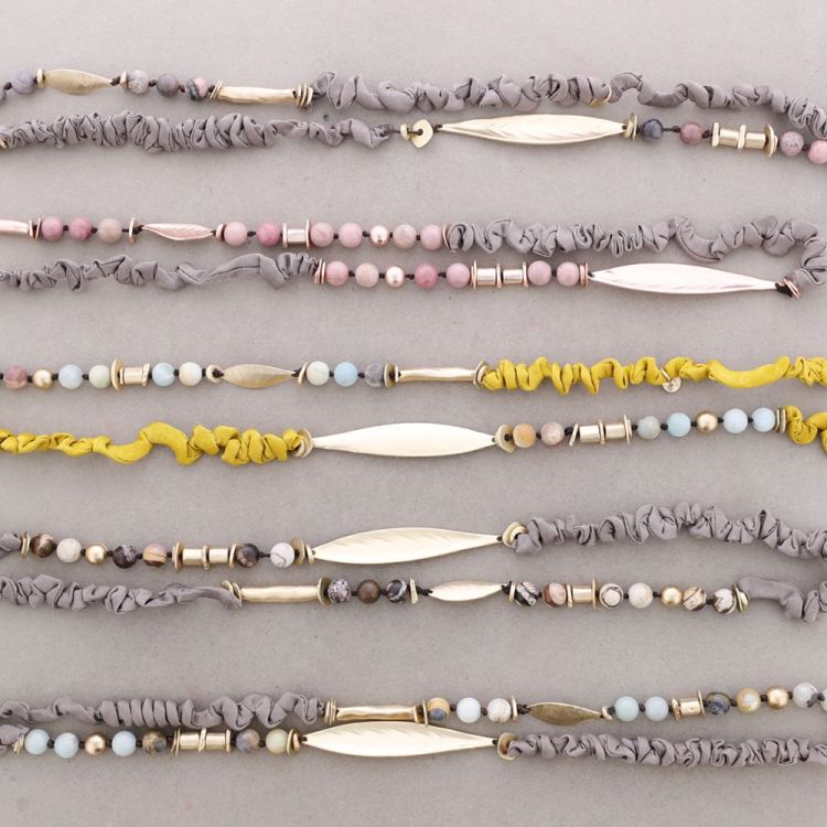 ROUGH LONG NECKLACE STONES METAL BEADS 2
