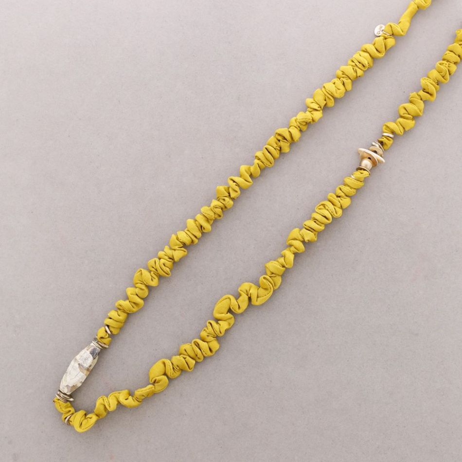 COLLAR LARGO RUGOSO PIEDRAS CUENTAS METAL