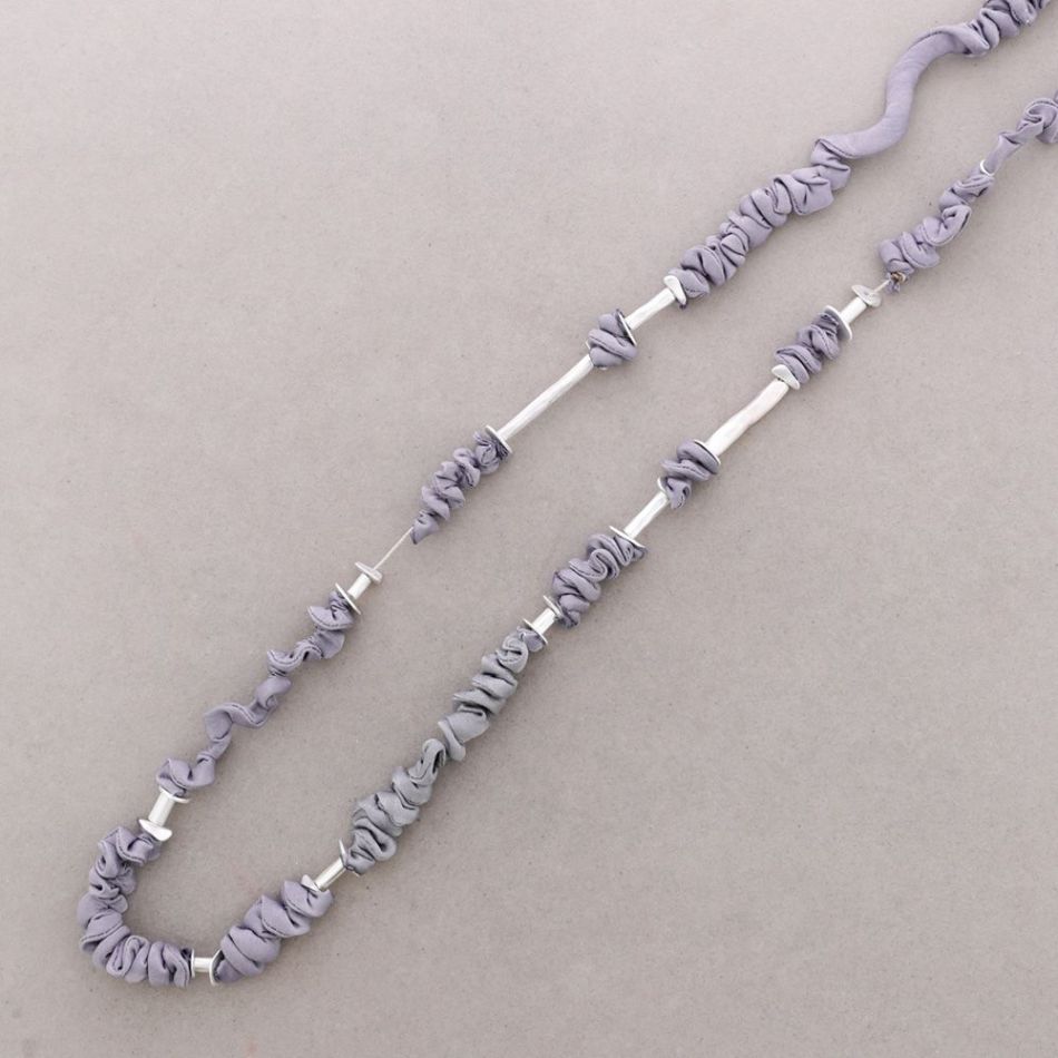 COLLAR LARGO RUGOSO CUENTAS METAL