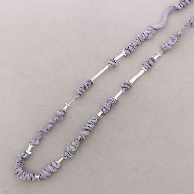 ROUGH LONG NECKLACE WITH METAL BEADS