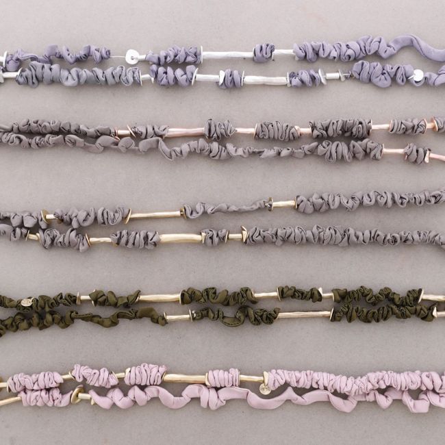 ROUGH LONG NECKLACE WITH METAL BEADS