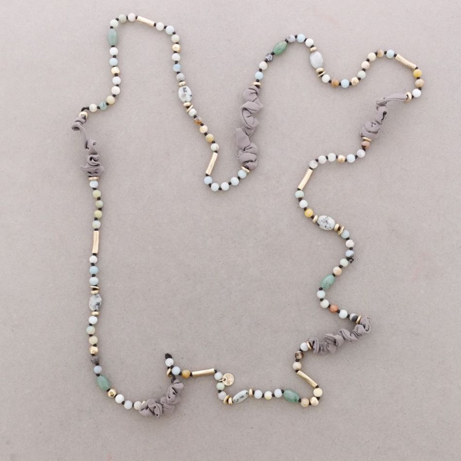 LONG NECKLACE METAL STONE BEADS