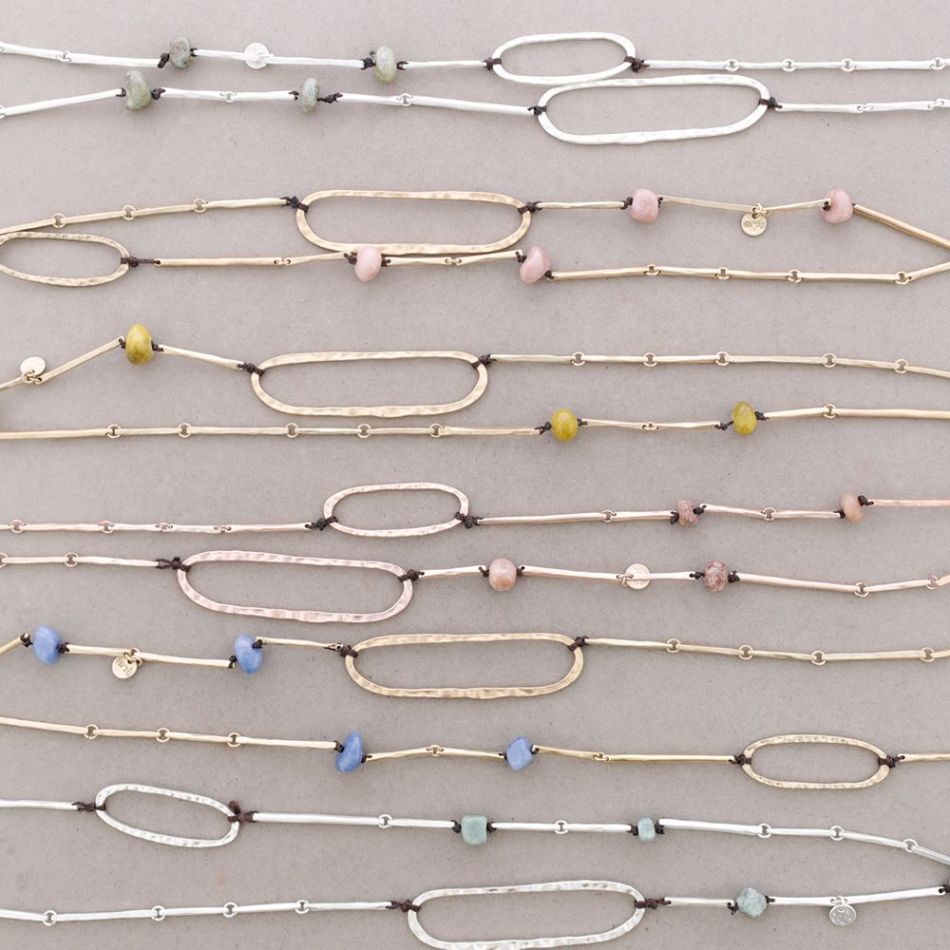 LONG NECKLACE METAL TUBES WITH STONES