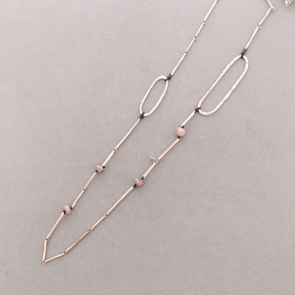 COLLAR LARGO TUBOS METAL PIEDRAS