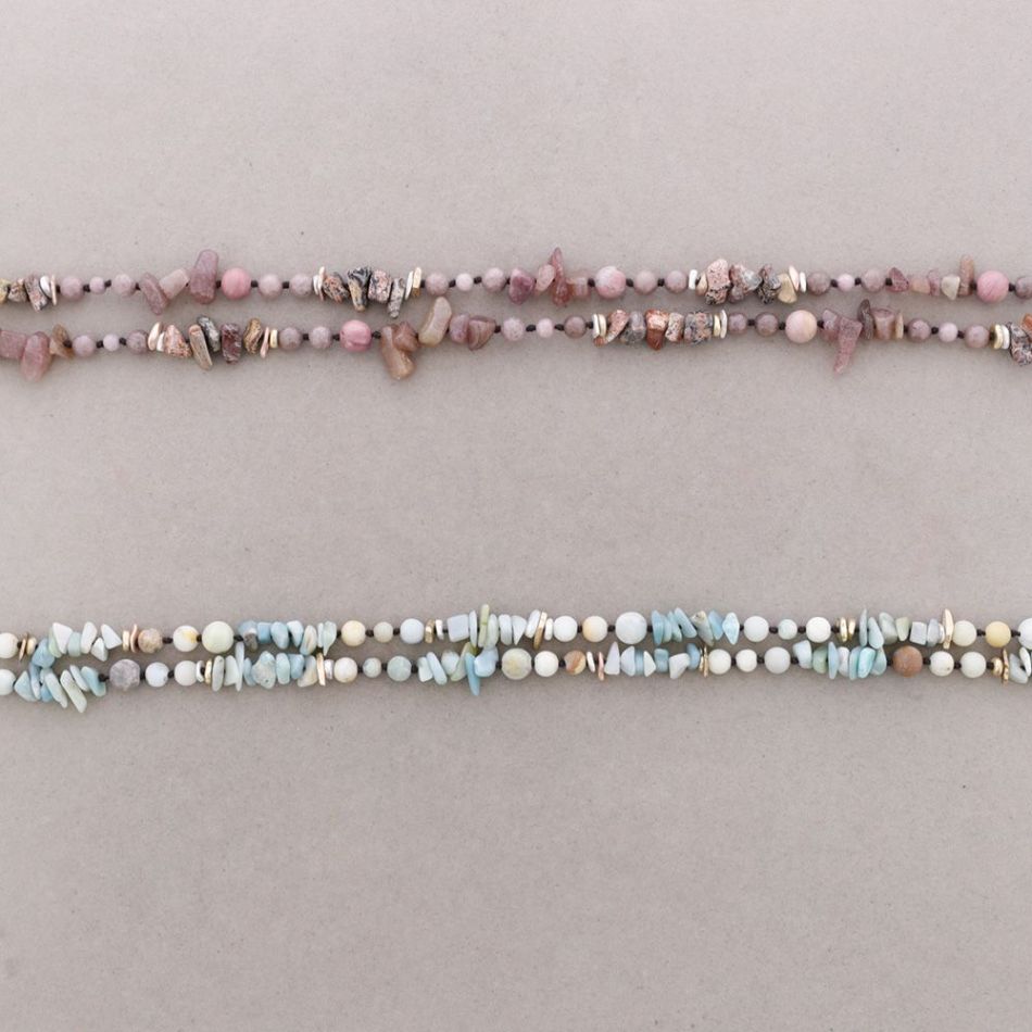 COLLAR LARGO PIEDRAS CUENTAS METAL