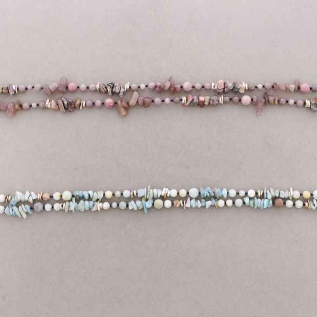 LONG NECKLACE STONES METAL BEADS