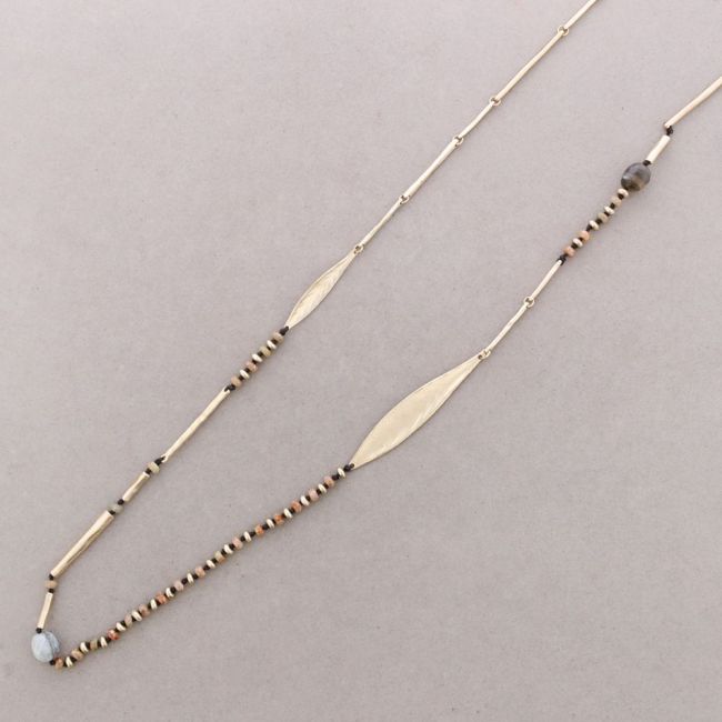 COLLAR LARGO HOJAS METAL PIEDRAS